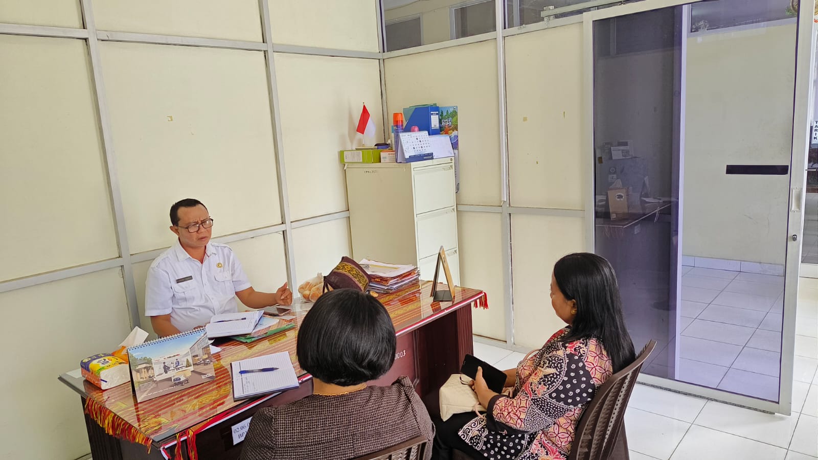 Koordinasi Sinkronisasi Program Kegiatan Dengan DP3A Kabupaten Manggarai